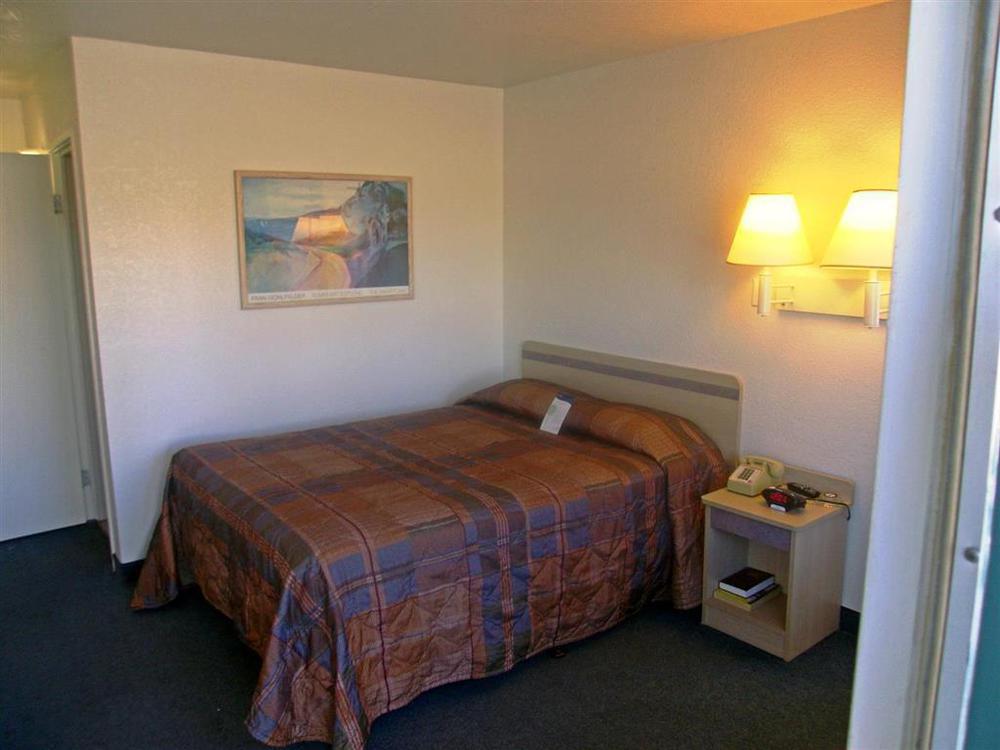 Motel 6-Pueblo, Co - I-25 客房 照片
